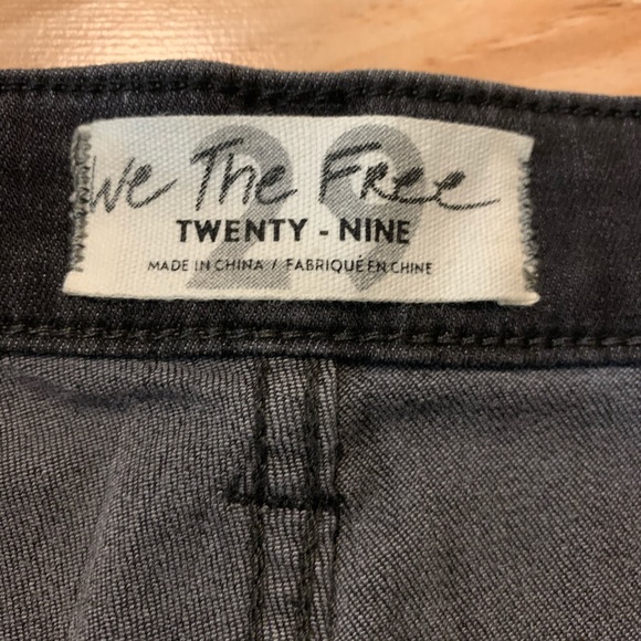 NWT Free People Irreplaceable Flare Jeans - Picture 8 of 9